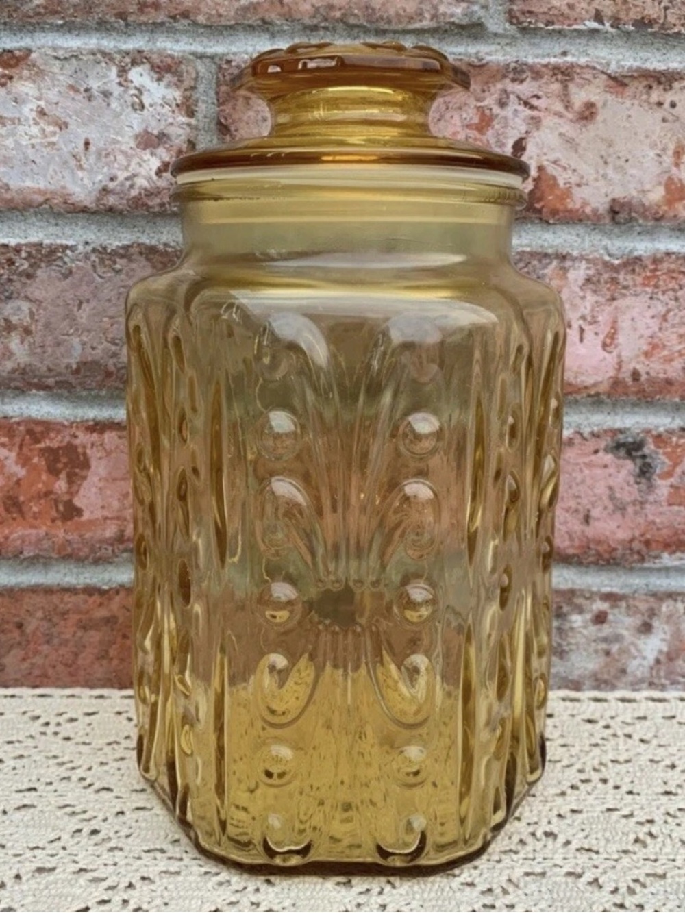 Vintage LE Smith Yellow Amber Atterbury Scroll Glass Canister Jar With Lid